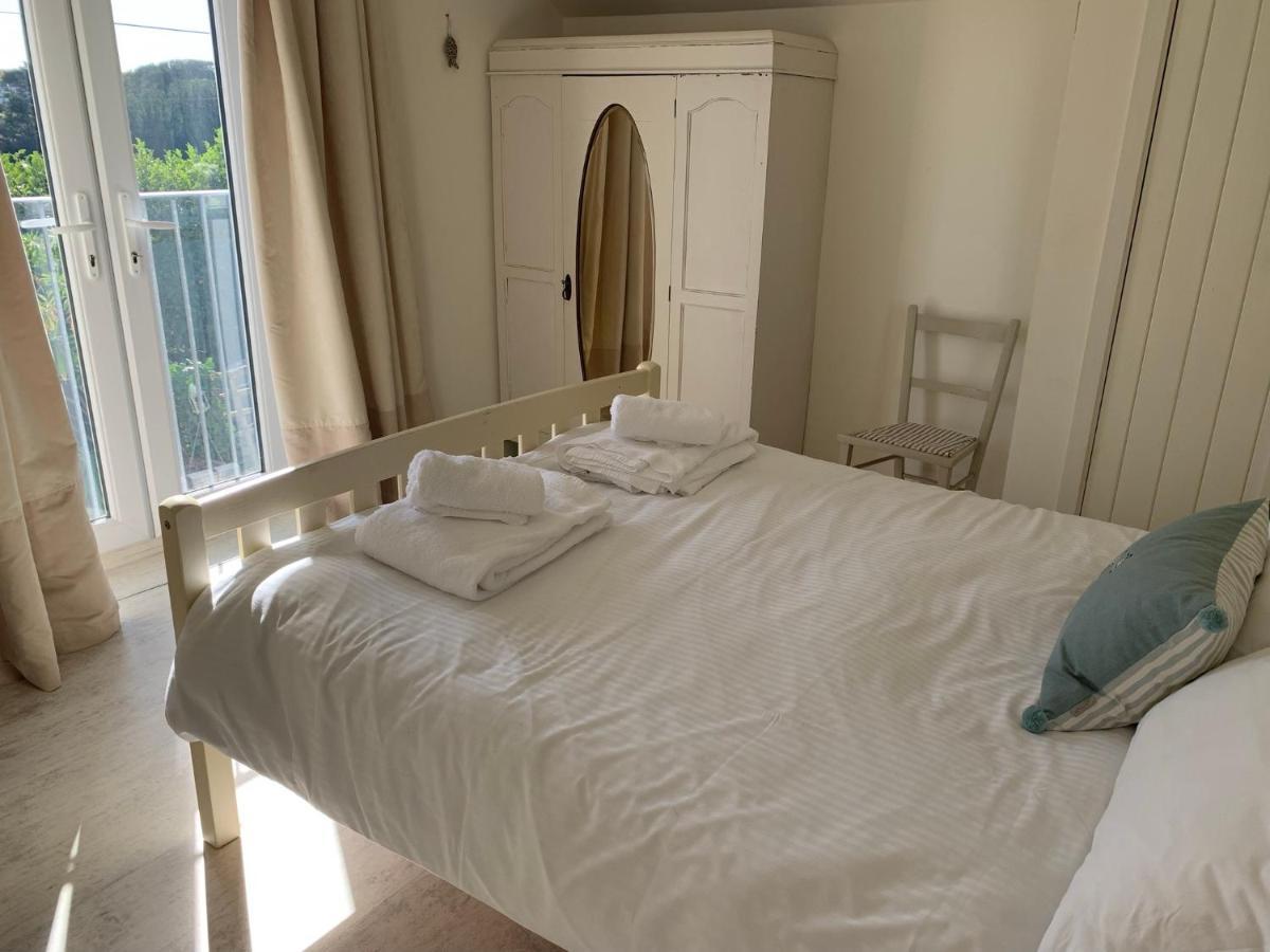 فيلا Little Karenza Is The Perfect Cornish Getaway Saint Anthony المظهر الخارجي الصورة